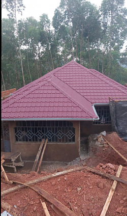 Versatile roof in Nandi hills